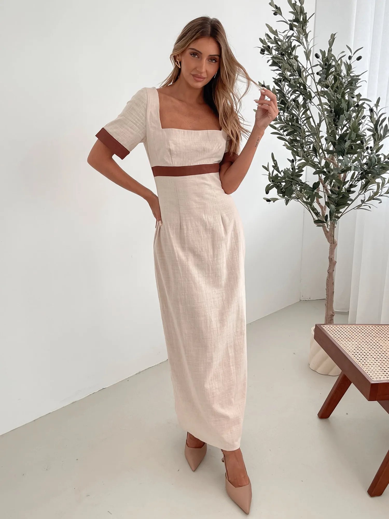 Best Adrianne Dress - Cream Print Maxi Dresses|Date Night Dresses