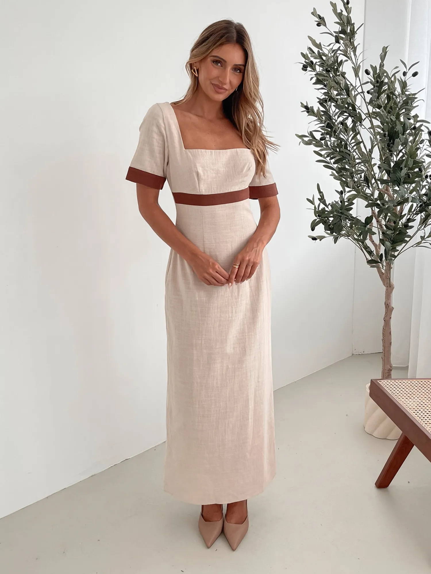 Best Adrianne Dress - Cream Print Maxi Dresses|Date Night Dresses