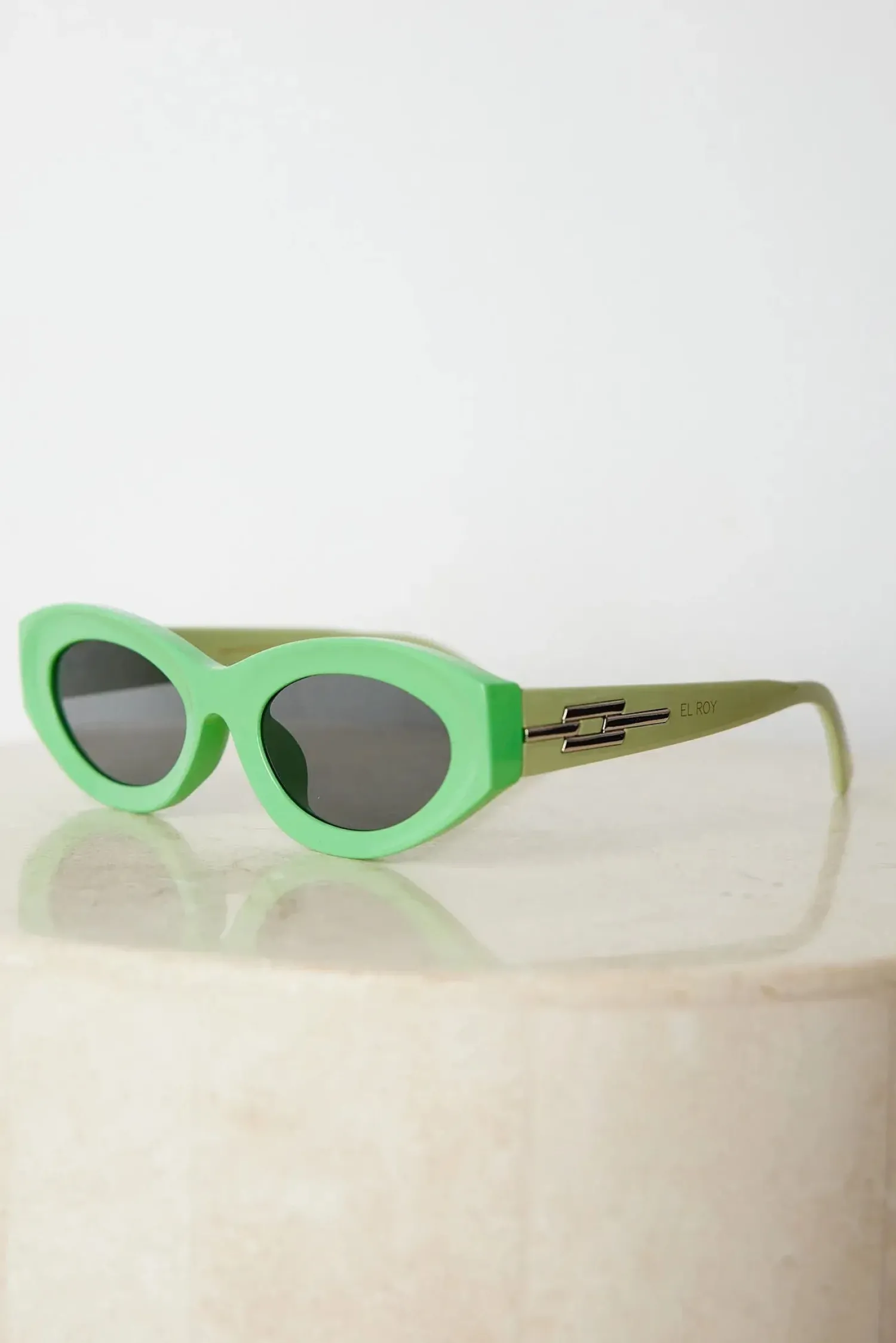 Online Arlo | Green Accessories|Sunglasses