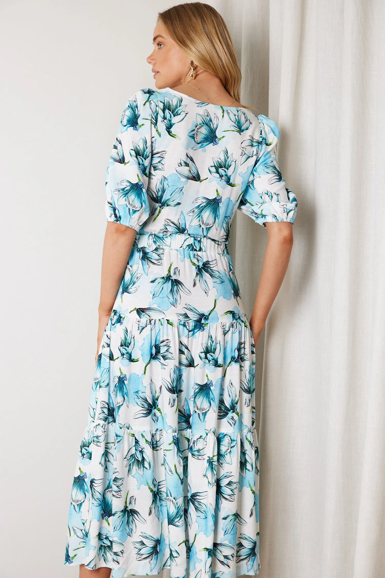 Ashlan Dress - Blue Floral Floral Dresses|Cut Out Dresses