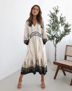 Hot Braelynn Dress - White Print Long Sleeve Dresses|Curve Dresses