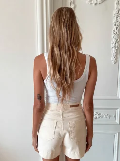 Online Priella Shorts - Cream Shorts|Bottoms