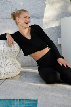 New Reanne Knit Top - Black Long Sleeve Tops|Crop Tops