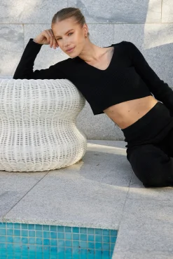 New Reanne Knit Top - Black Long Sleeve Tops|Crop Tops