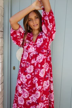 Hot Samarra Dress - Red Floral Floral Dresses|Curve Dresses