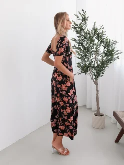 Online Sorcha Dress - Black Floral Floral Dresses|Curve Dresses