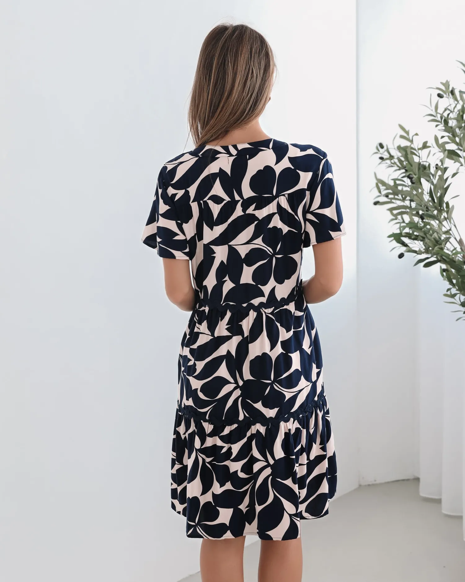 Clearance Vallea Dress - Navy Print Curve Dresses|Holiday Dresses
