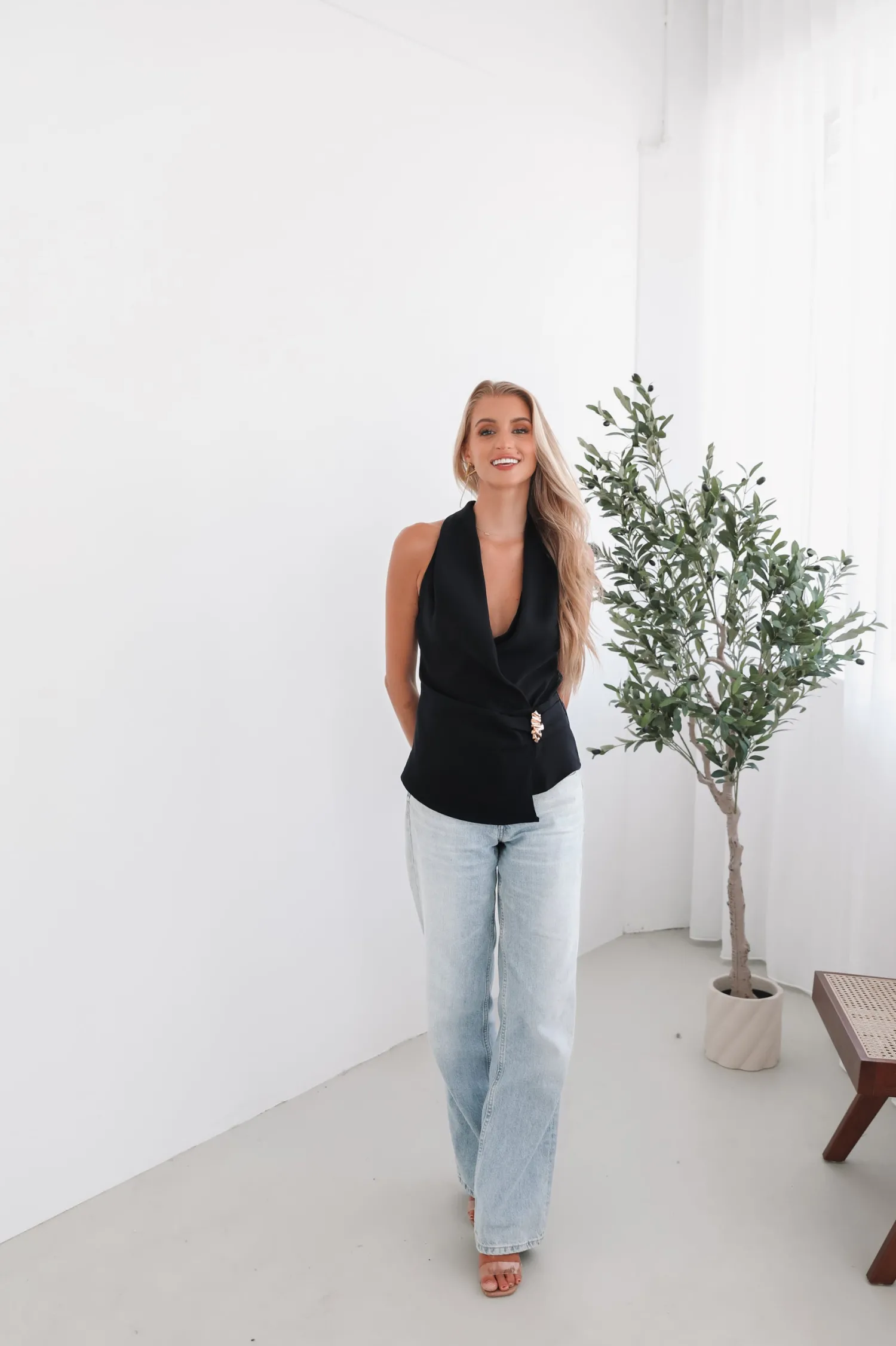 Vittoria Top - Navy Tops