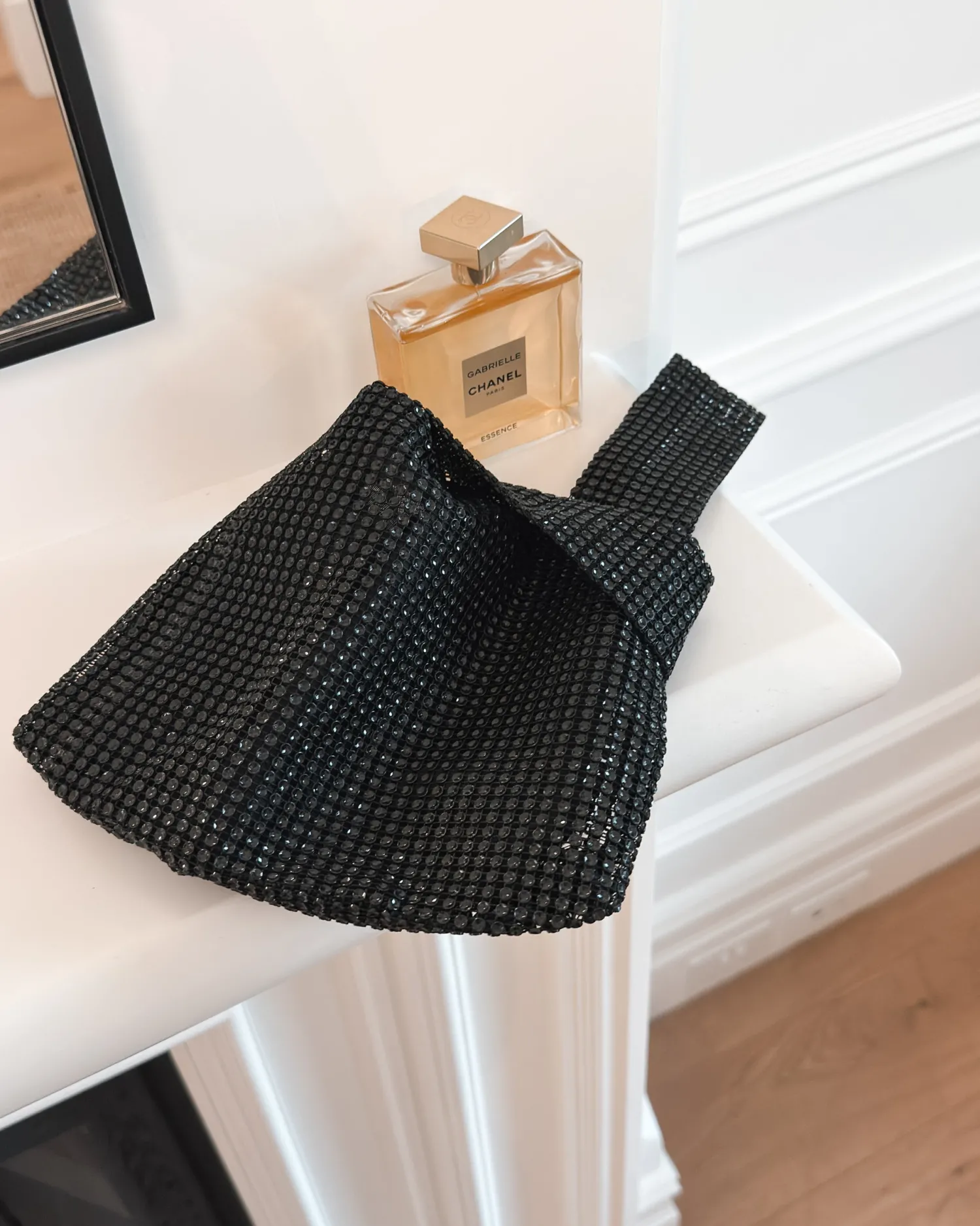Sale Yelena Wrist Bag - Black Accessories|Bags